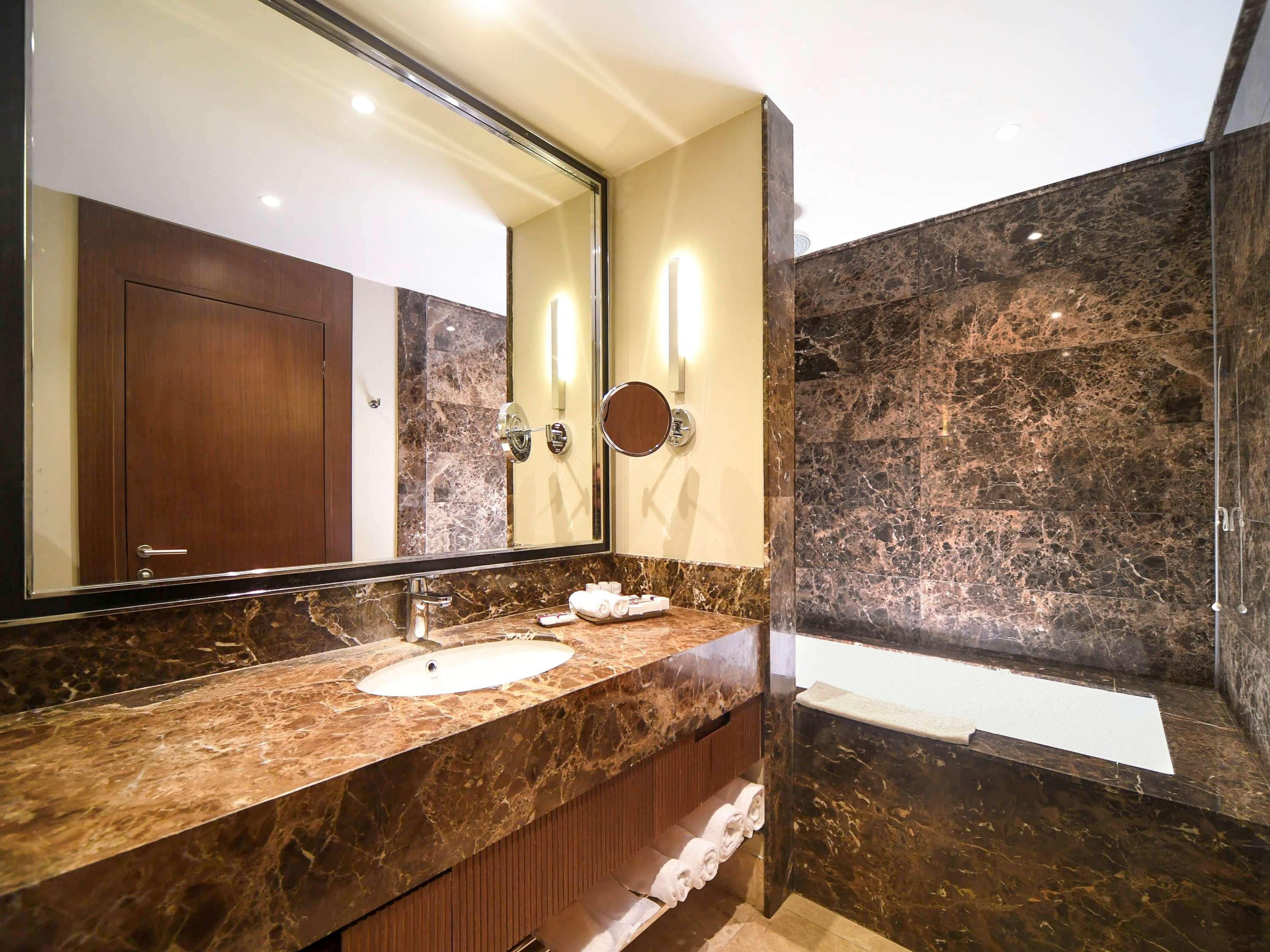 Mercure Istanbul West Hotel & Convention Center Kültér fotó